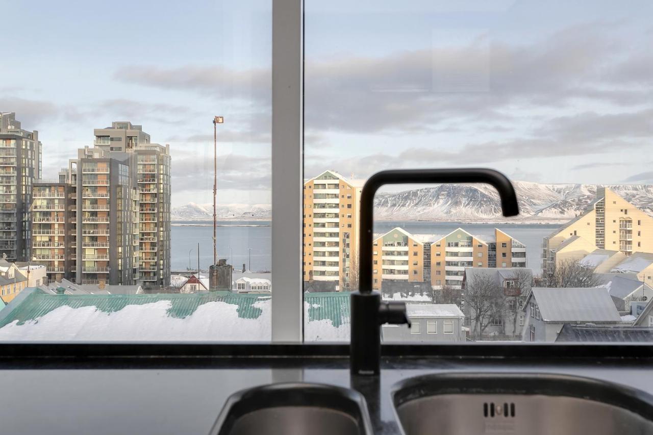Penthouse Apt On The Shopping Street-Free Parking Рейк'явік Екстер'єр фото