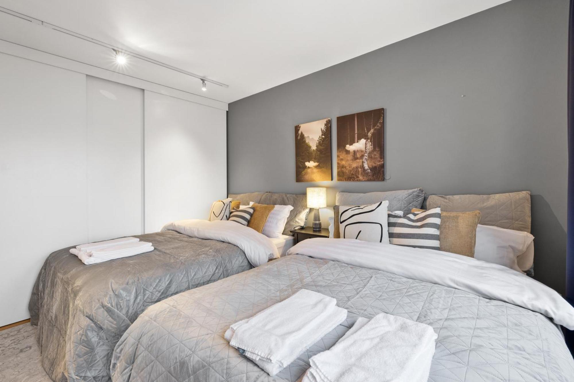 Penthouse Apt On The Shopping Street-Free Parking Рейк'явік Екстер'єр фото